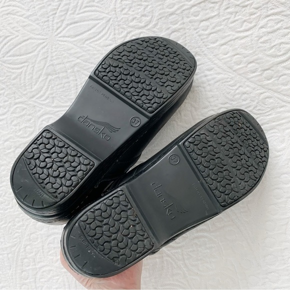 Dansko Women's Professional‎ XP Mules, Black Oiled (EU 37, US 6.5-7) - Picture 9 of 9